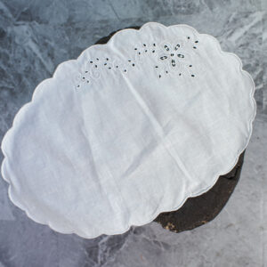 Individual para mesa bordado